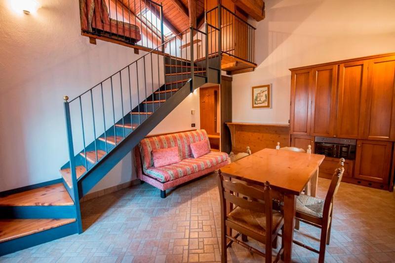 Ristorante Albergo Da Maurizio Cravanzana Buitenkant foto