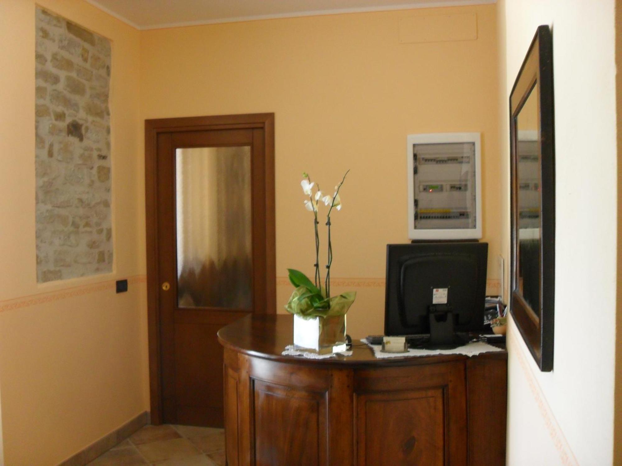 Ristorante Albergo Da Maurizio Cravanzana Buitenkant foto