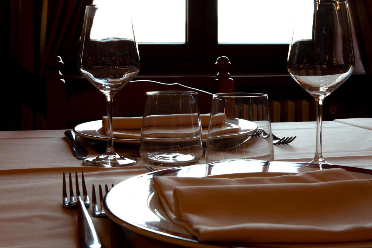 Ristorante Albergo Da Maurizio Cravanzana Buitenkant foto